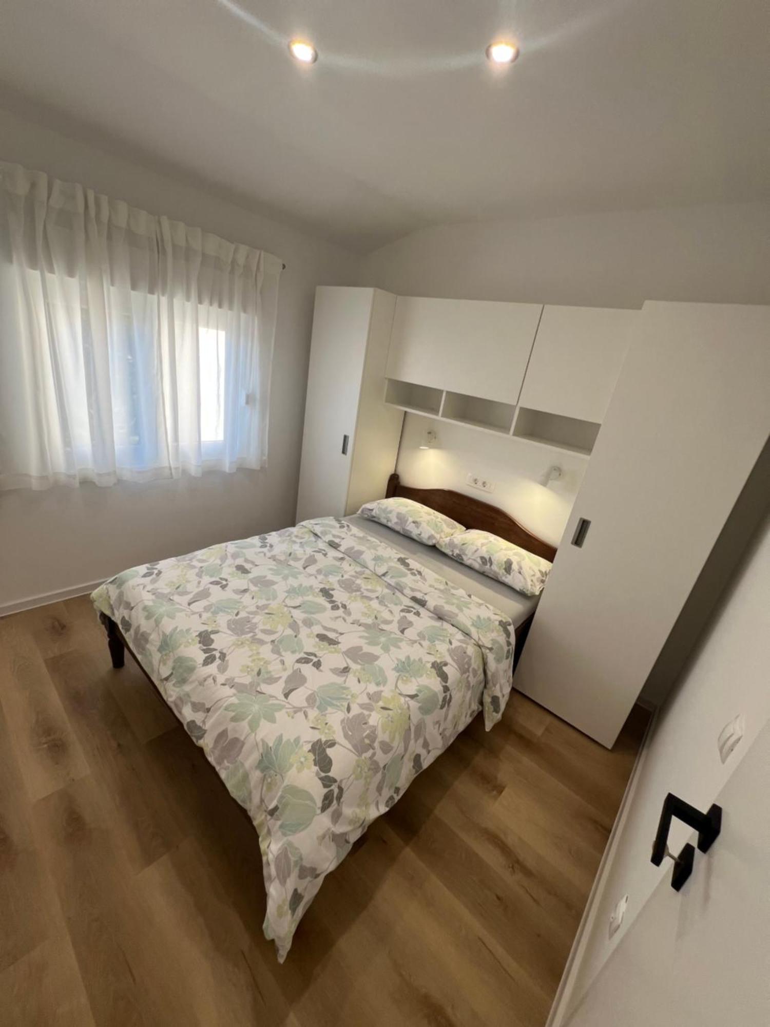 Apartment Bagaric Stari Grad  Ngoại thất bức ảnh